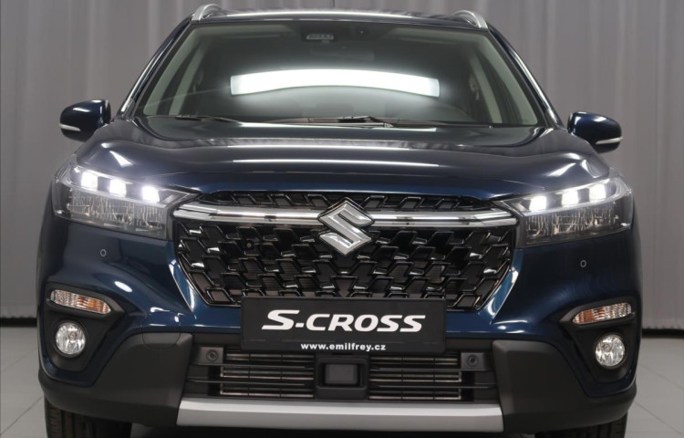 Suzuki S-Cross 1,4 Premium 4x4-K odběru IHNED